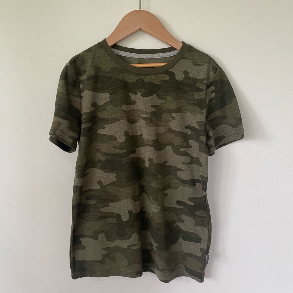 Eddie Bauer Camouflage Print Short Sleeve Tee